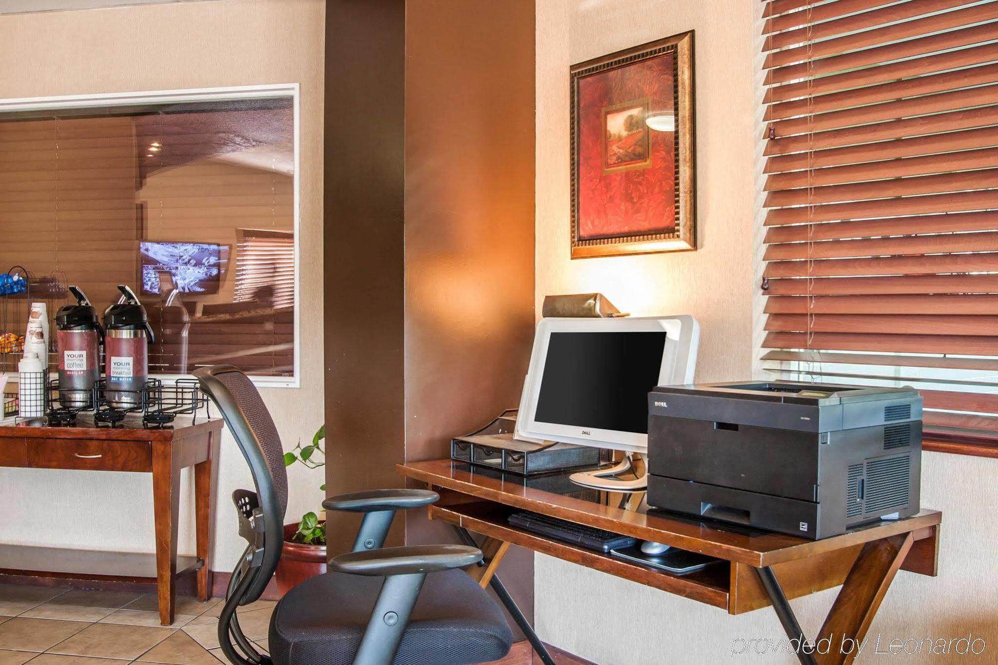 Comfort Inn & Suites-Portland Airport Eksteriør billede
