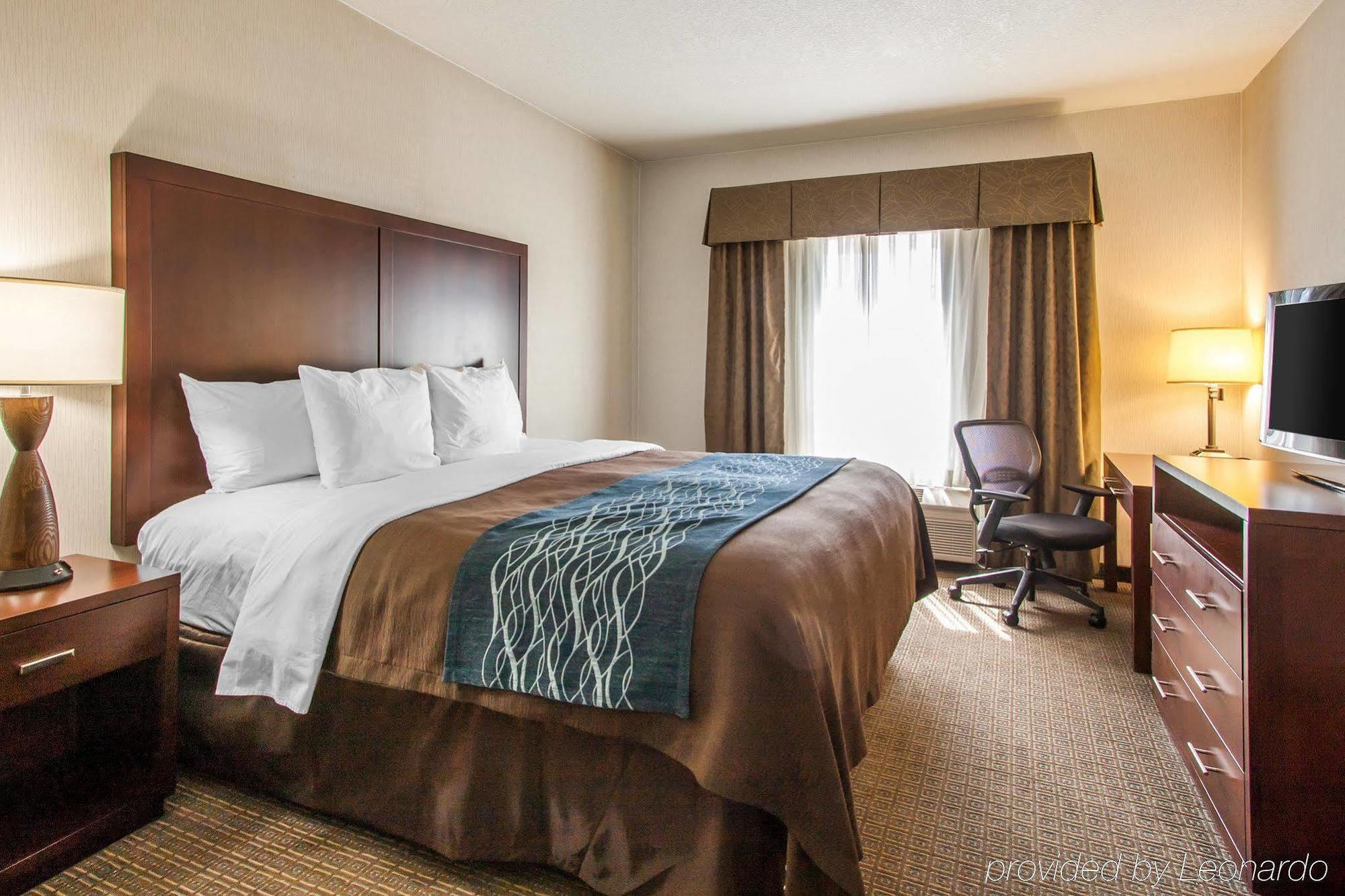 Comfort Inn & Suites-Portland Airport Eksteriør billede