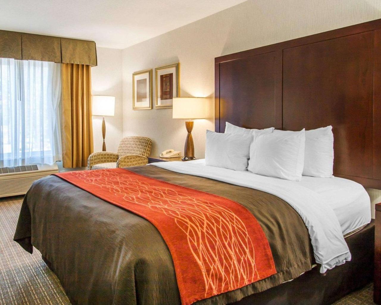 Comfort Inn & Suites-Portland Airport Eksteriør billede